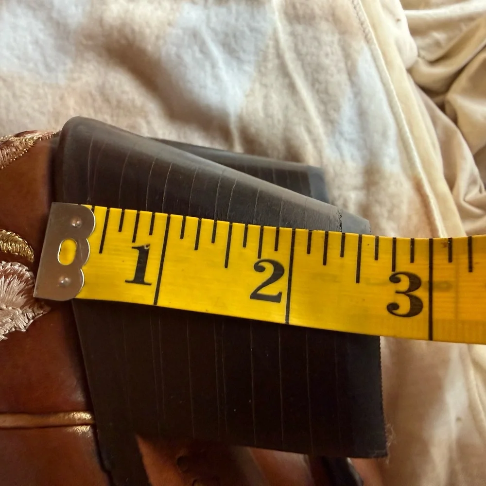 Lucchese Tan Floral Embroidered Heeled Boots NEW - Picture 9 of 9